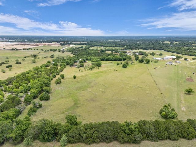 173 County Road 3465, Clifton, TX 76634