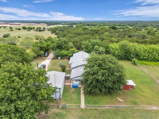 173 County Road 3465, Clifton, TX 76634