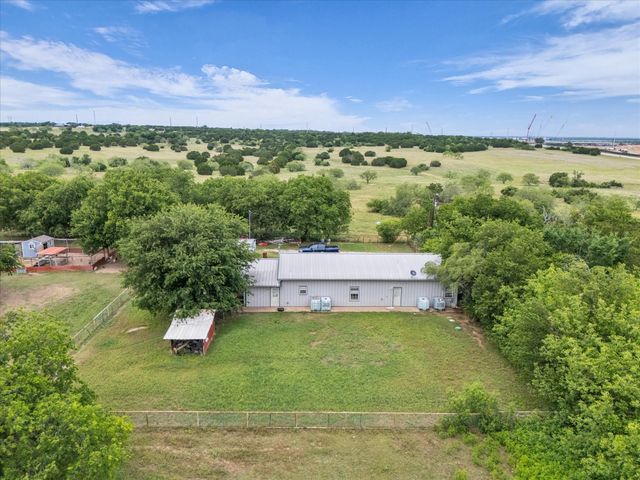 173 County Road 3465, Clifton, TX 76634