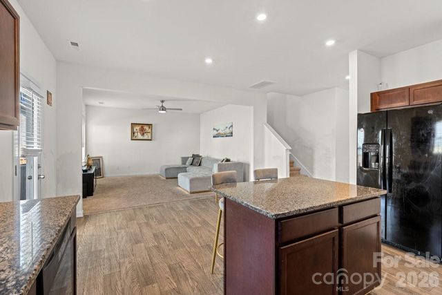 9011 Evercrisp Lane, Charlotte, NC 28215