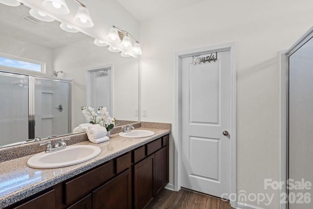 9011 Evercrisp Lane, Charlotte, NC 28215