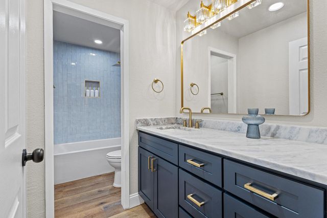 3327 Carriage Circle, Sherman, TX 75092