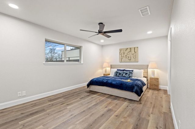 3327 Carriage Circle, Sherman, TX 75092