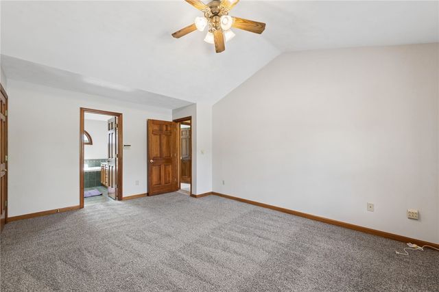9331 Pembroke Cir, North Huntingdon, PA 15642