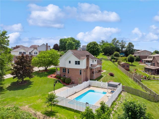 9331 Pembroke Cir, North Huntingdon, PA 15642