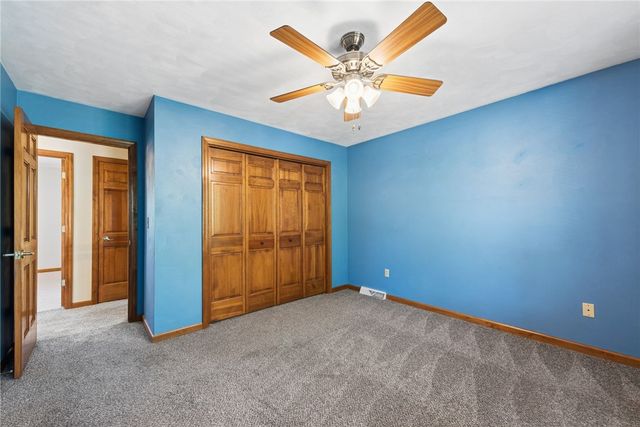 9331 Pembroke Cir, North Huntingdon, PA 15642