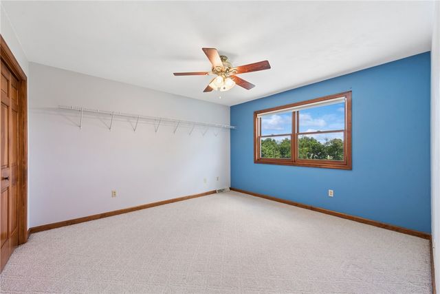 9331 Pembroke Cir, North Huntingdon, PA 15642
