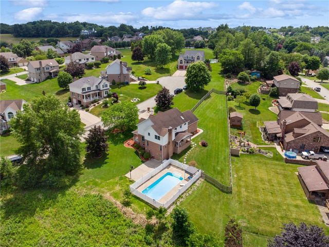 9331 Pembroke Cir, North Huntingdon, PA 15642