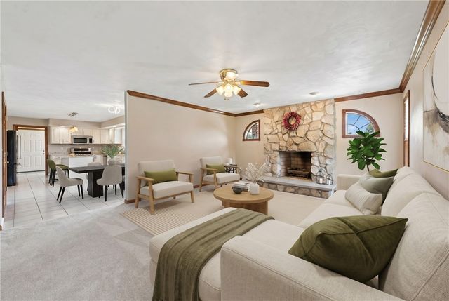 9331 Pembroke Cir, North Huntingdon, PA 15642