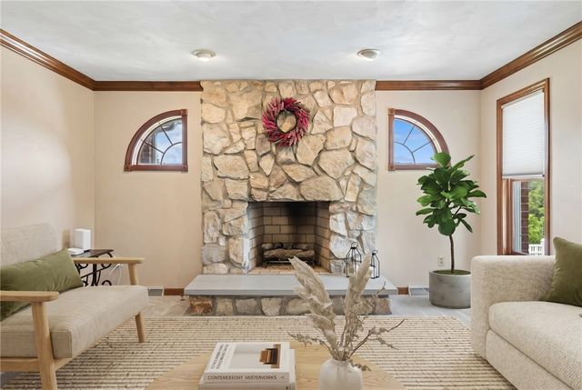 9331 Pembroke Cir, North Huntingdon, PA 15642