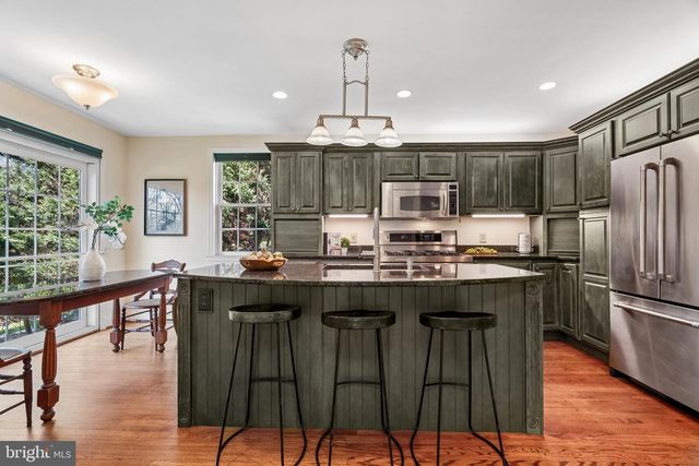 6500 BROOKES HILL CT, Bethesda, MD 20816