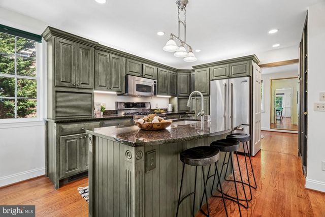 6500 BROOKES HILL CT, Bethesda, MD 20816