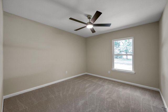 10 Basal Briar Court, The Woodlands, TX 77381