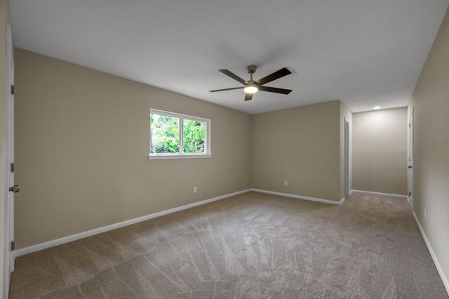 10 Basal Briar Court, The Woodlands, TX 77381