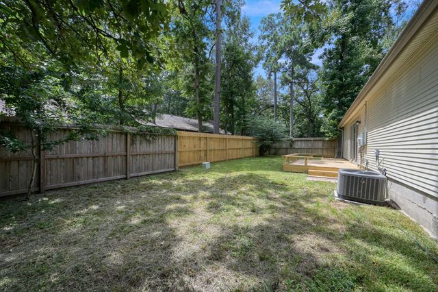 10 Basal Briar Court, The Woodlands, TX 77381