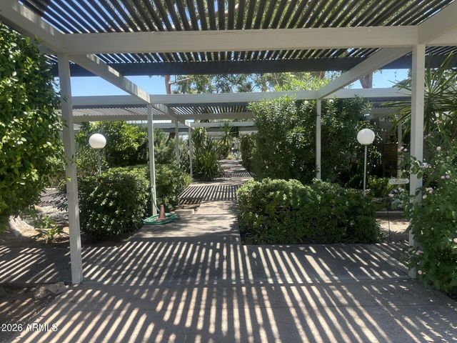 4225 N 36TH Street 5, Phoenix, AZ 85018
