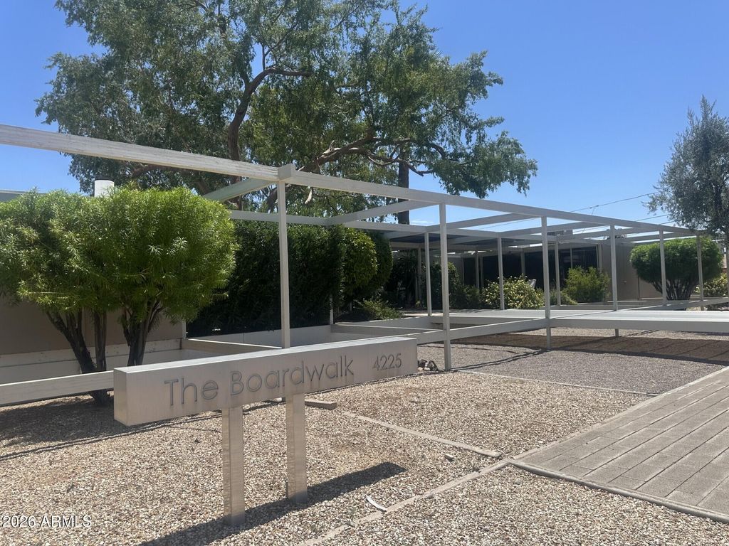 4225 N 36TH Street 5, Phoenix, AZ 85018