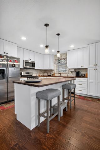 496 Sunset Dr, Sparta, TN 38583