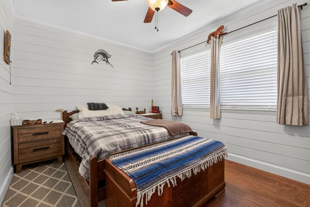 496 Sunset Dr, Sparta, TN 38583