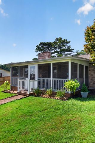 496 Sunset Dr, Sparta, TN 38583