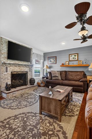 496 Sunset Dr, Sparta, TN 38583