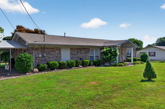 496 Sunset Dr, Sparta, TN 38583