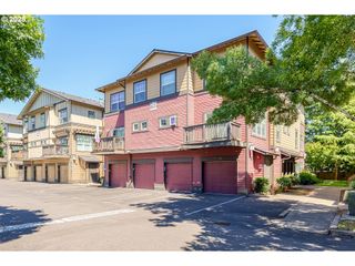 22844 Sw FOREST CREEK Dr 201, Sherwood, OR 97140