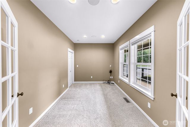 4879 Robinwood Lane, Bow, WA 98232