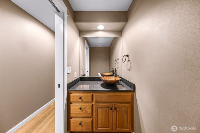 4879 Robinwood Lane, Bow, WA 98232