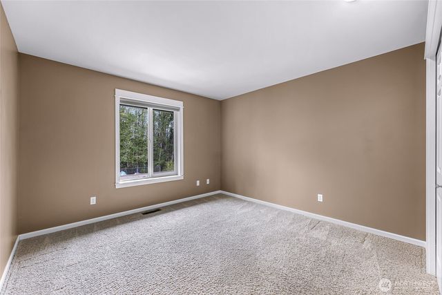 4879 Robinwood Lane, Bow, WA 98232