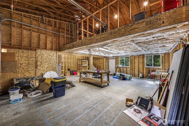 4879 Robinwood Lane, Bow, WA 98232