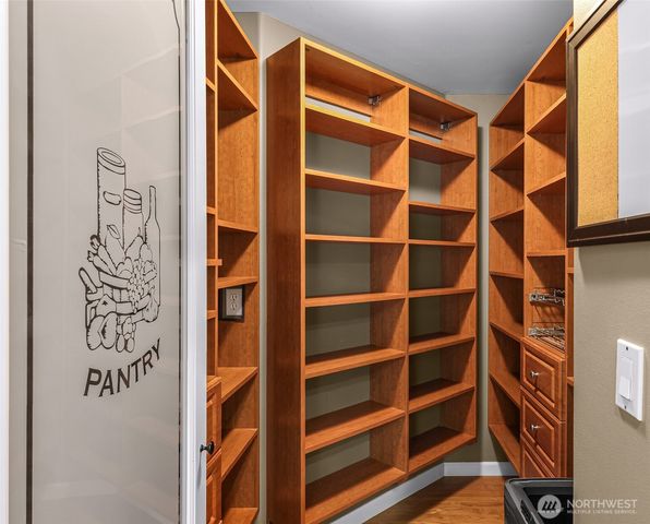 4879 Robinwood Lane, Bow, WA 98232
