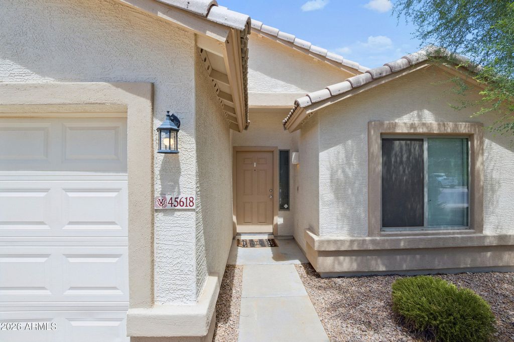 45618 W SHERIDAN Road, Maricopa, AZ 85139 — photo 4