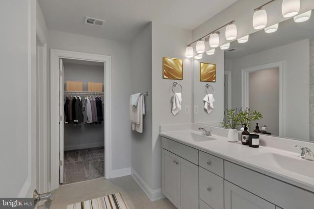 143 TAFT AVE, Ranson, WV 25438