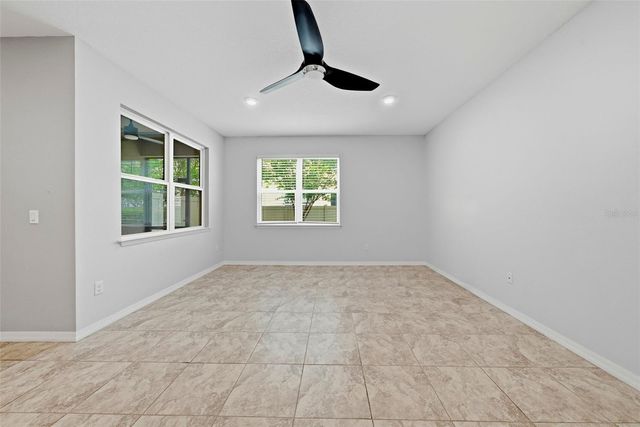 18924 ULMUS STREET, Lutz, FL 33558