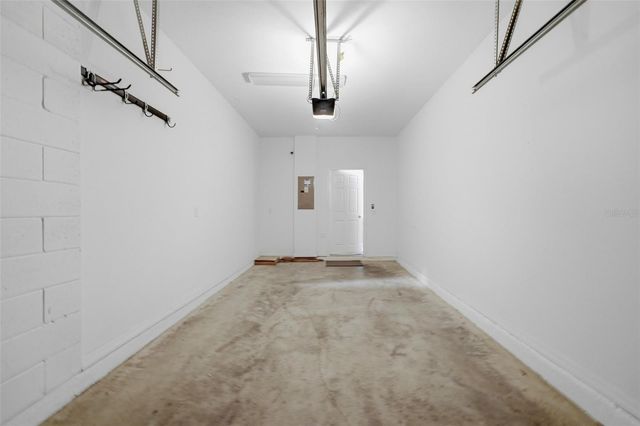 18924 ULMUS STREET, Lutz, FL 33558