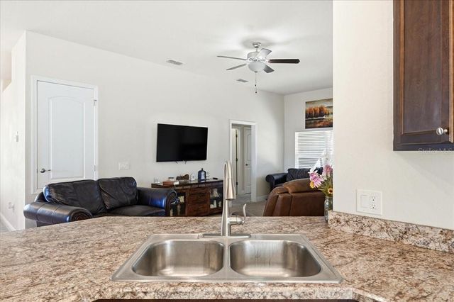 1129 LEGATTO LOOP, Dundee, FL 33838