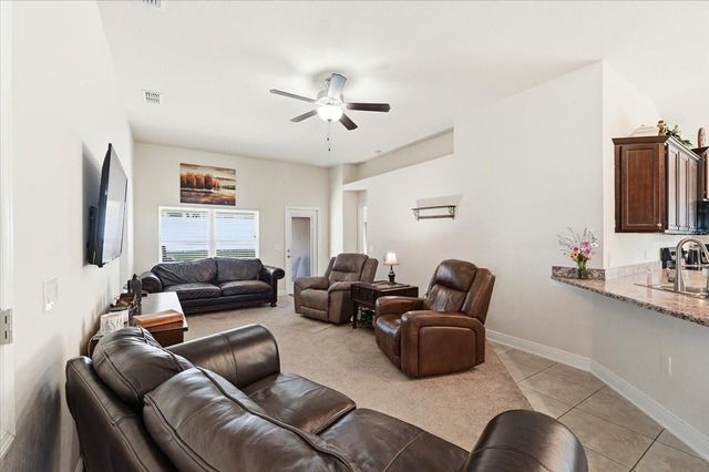 1129 LEGATTO LOOP, Dundee, FL 33838