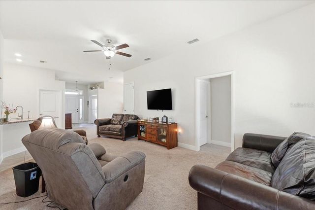 1129 LEGATTO LOOP, Dundee, FL 33838