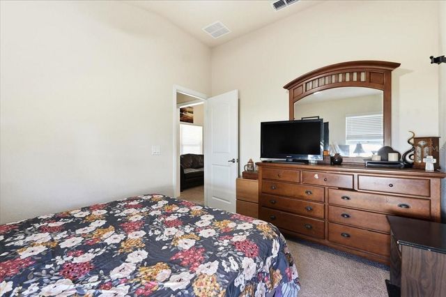 1129 LEGATTO LOOP, Dundee, FL 33838