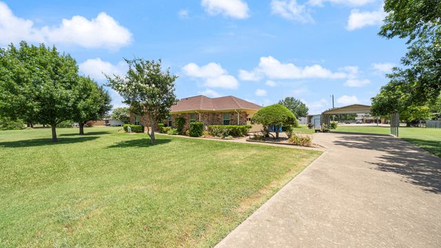 5900 Priscilla Lane, Kaufman, TX 75142