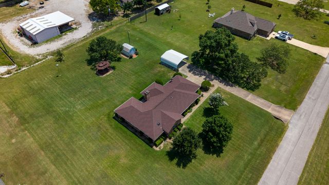 5900 Priscilla Lane, Kaufman, TX 75142