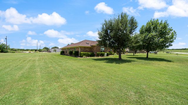 5900 Priscilla Lane, Kaufman, TX 75142