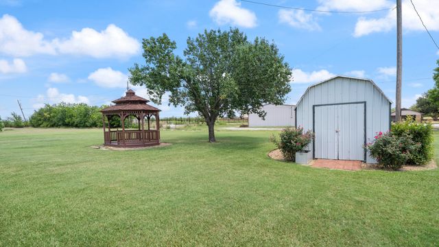 5900 Priscilla Lane, Kaufman, TX 75142