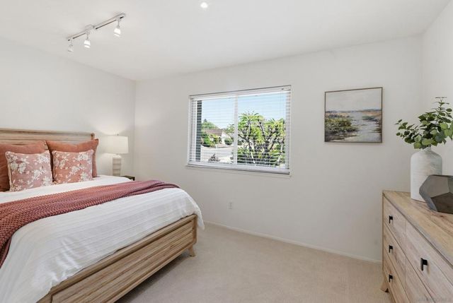 12650 Opimo Dr, San Diego, CA 92128