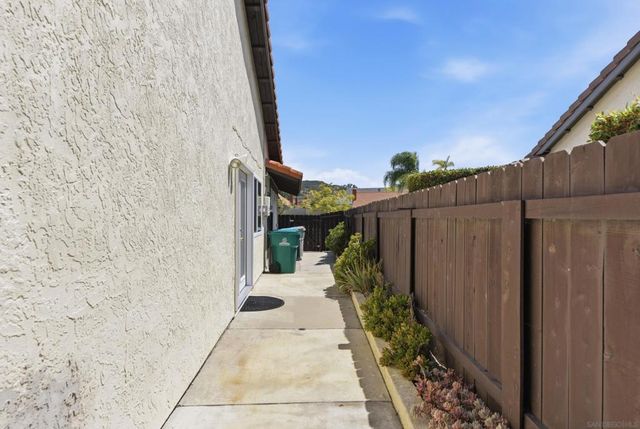 12650 Opimo Dr, San Diego, CA 92128