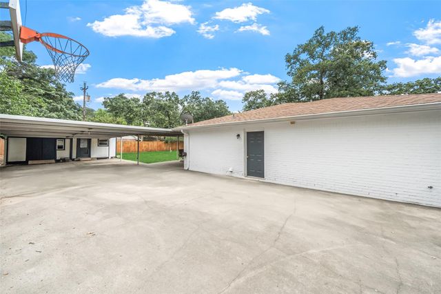 20308 Lana Lane, Porter, TX 77365