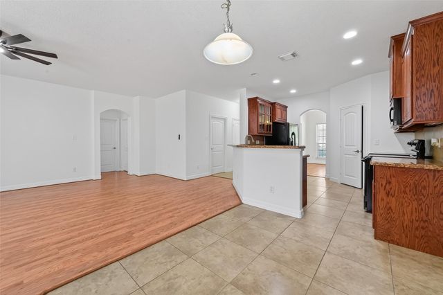 9006 San Saba Way, Willis, TX 77378