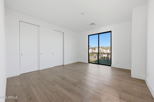 100 W NORTHERN Avenue 15, Phoenix, AZ 85021