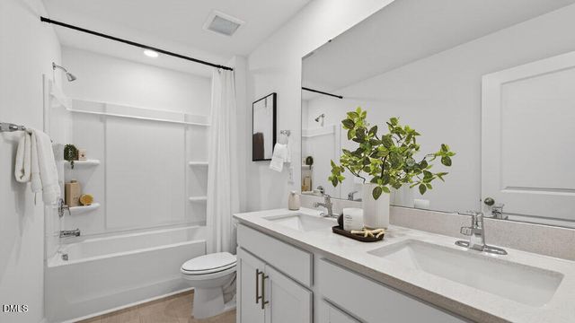 44 Tiger Eye Drive, Clayton, NC 27520